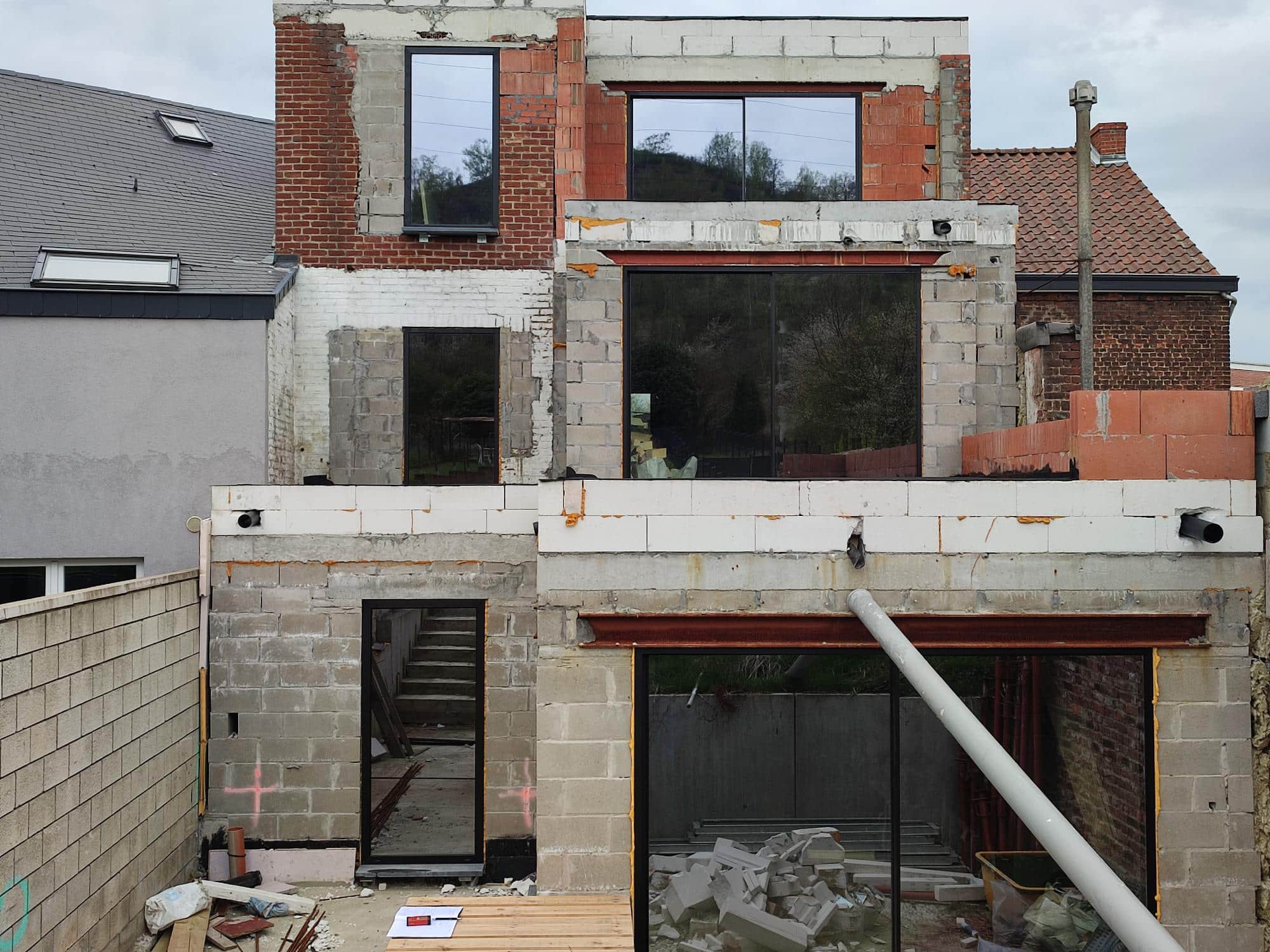 lg-reno-transform-facade (10)